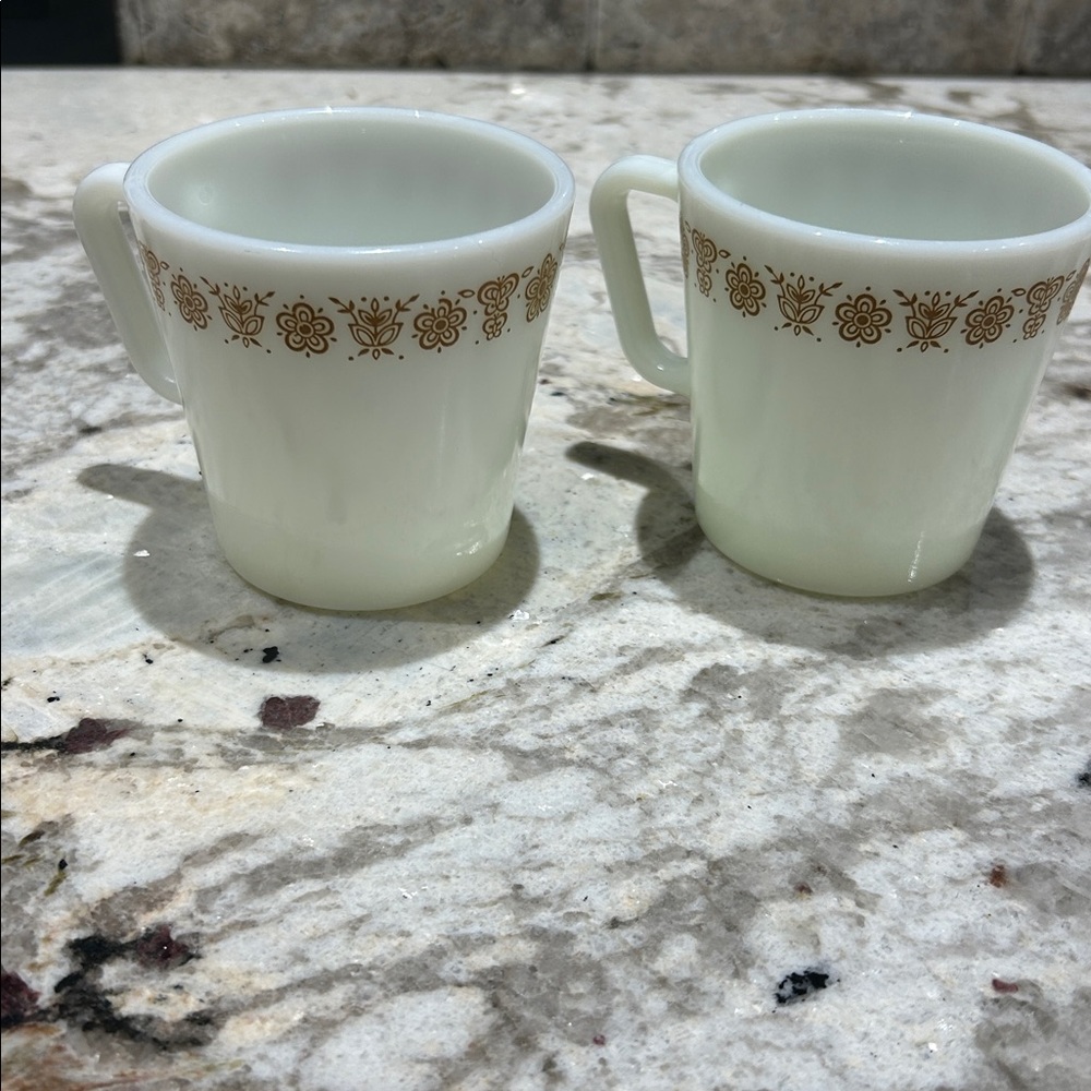 Vintage Pyrex Milk Glass Floral Mugs – Set of 2